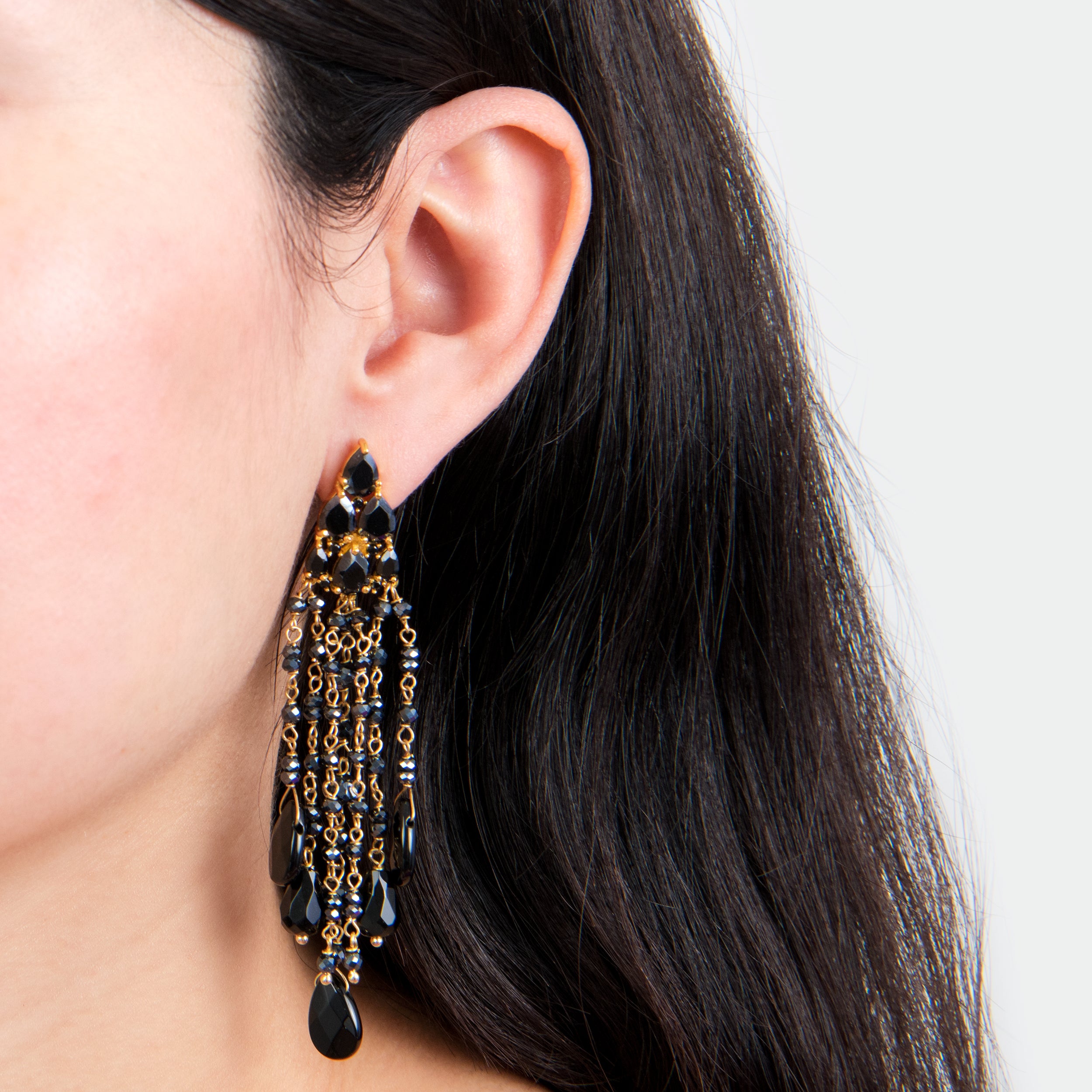 Teardrop hot sale black earrings